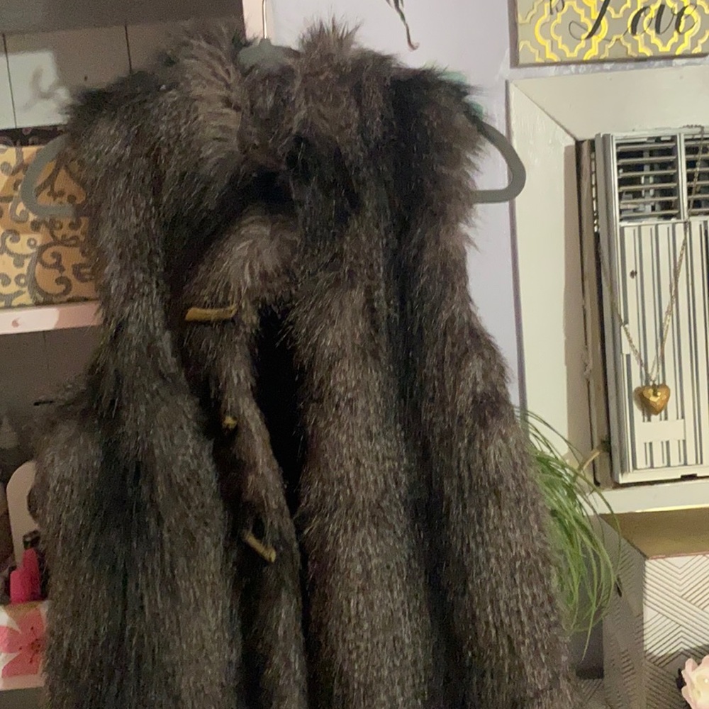 Super warm faux fur vest